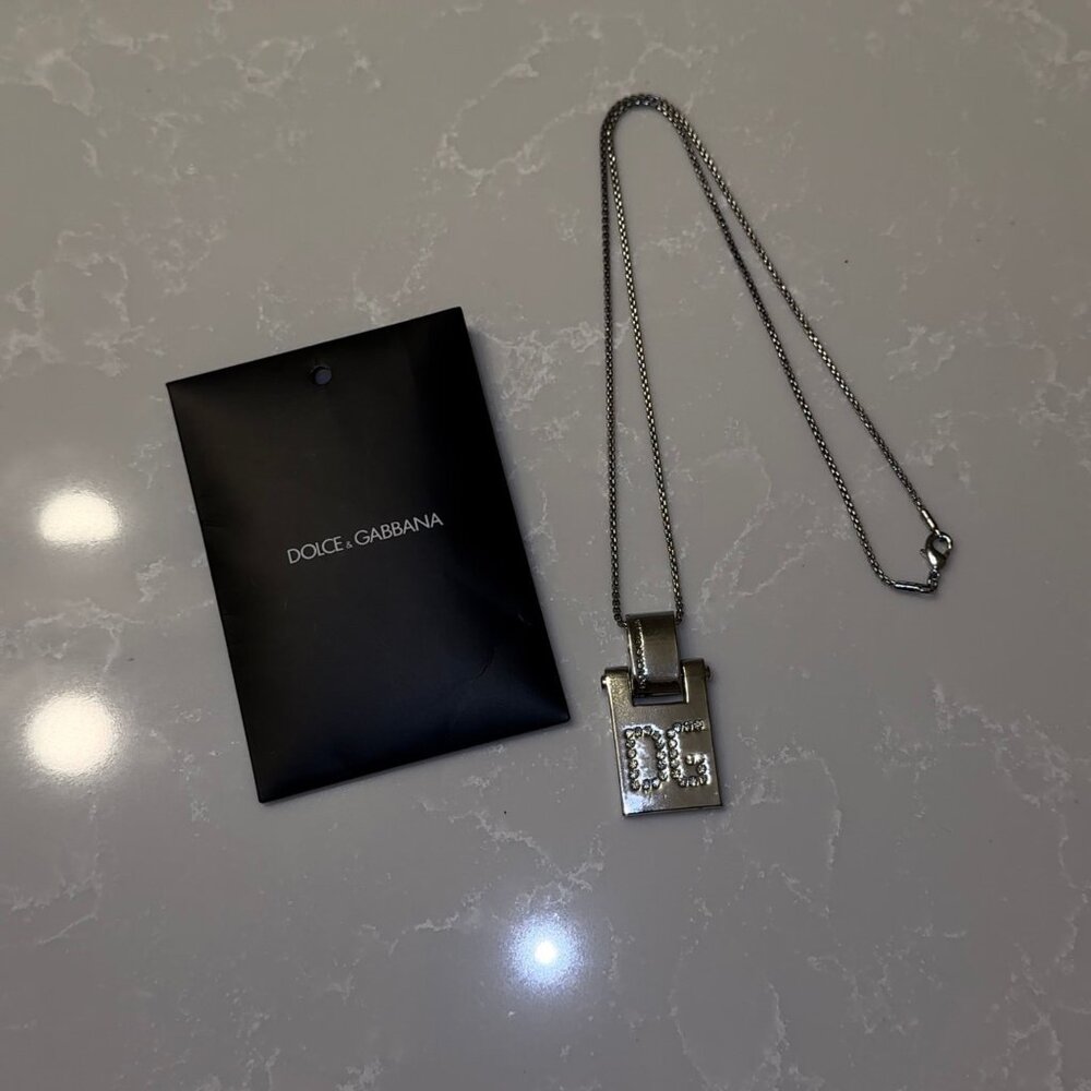 Vintage D&G Y2K Silver Rhinestone Dogtag Necklace